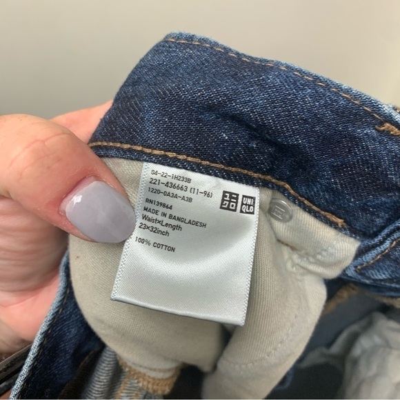 Uniqlo U High Rise Jeans - Picture 10 of 11